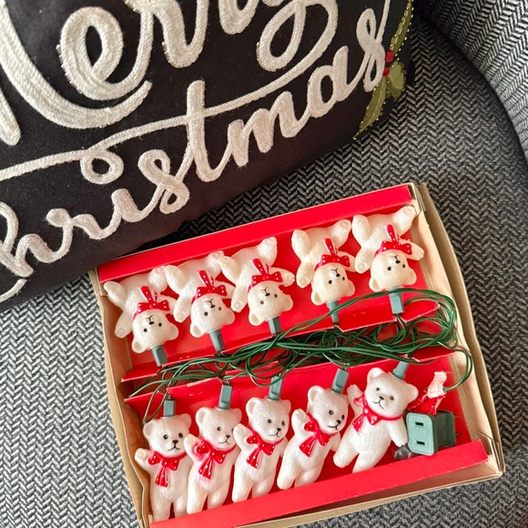 Hofert’s Other - Vintage White Teddy Bear with Red Bows Blow Mold String Lights